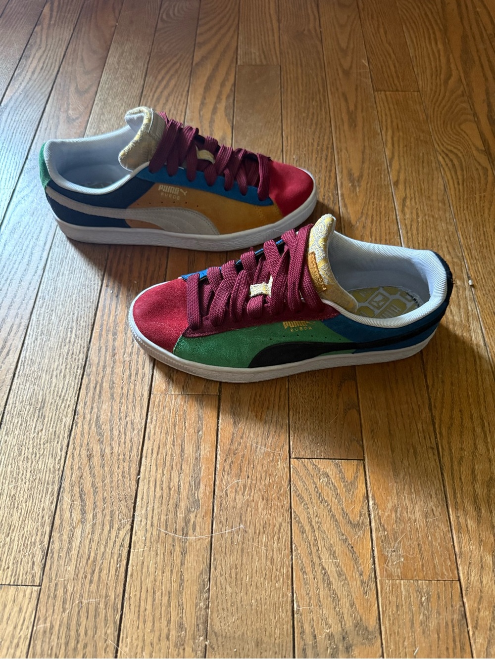 Puma Multicolor Suede Sneakers with Burgundy Laces kids 6 woman’s 7.5 / 8